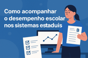 Mulher segurando boletim escolar ao lado de computador com gráfico e checklist, ilustrando o acompanhamento do desempenho nos sistemas estaduais.